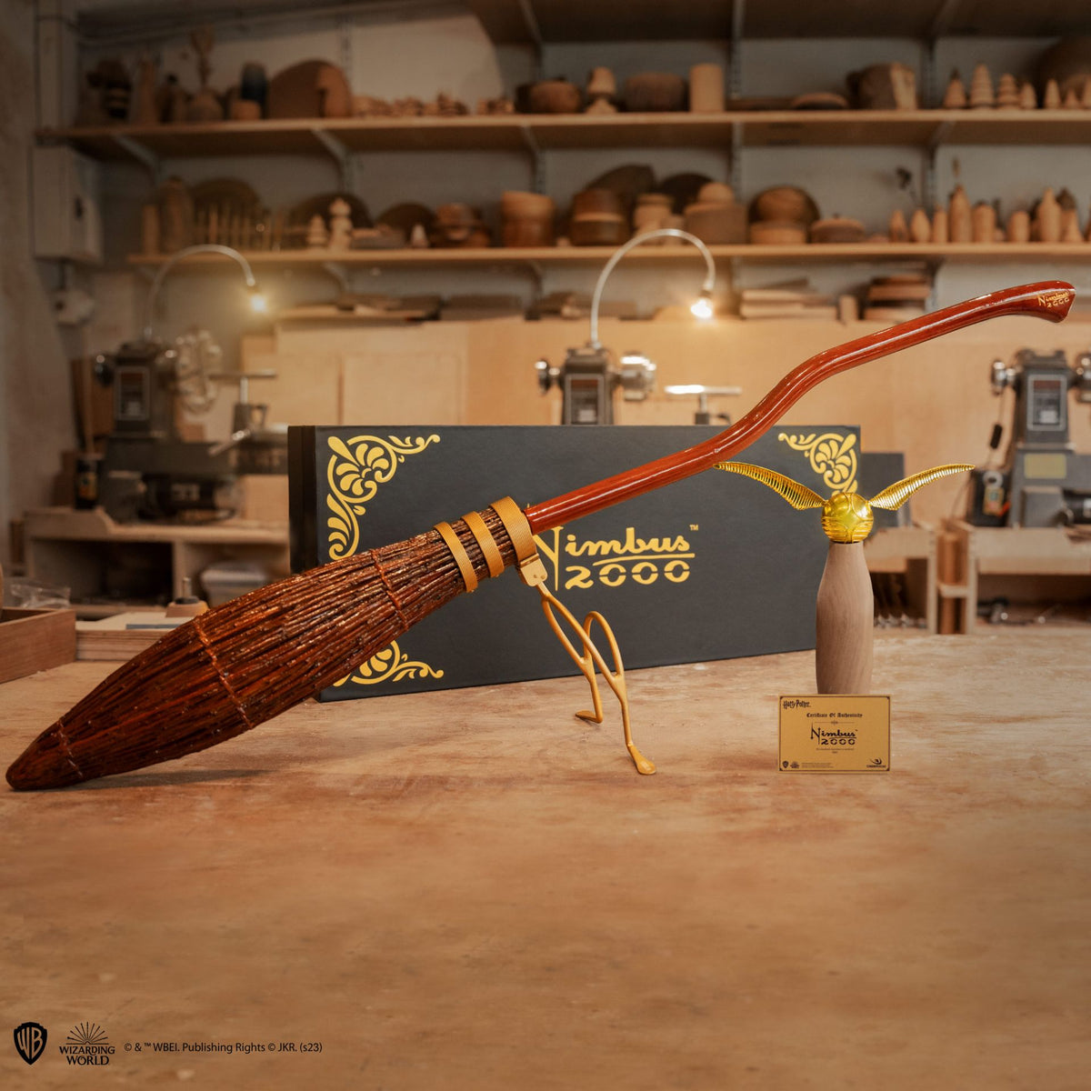 CINEREPLICAS: Harry Potter - Nimbus 2000 junior limited edition replika metle