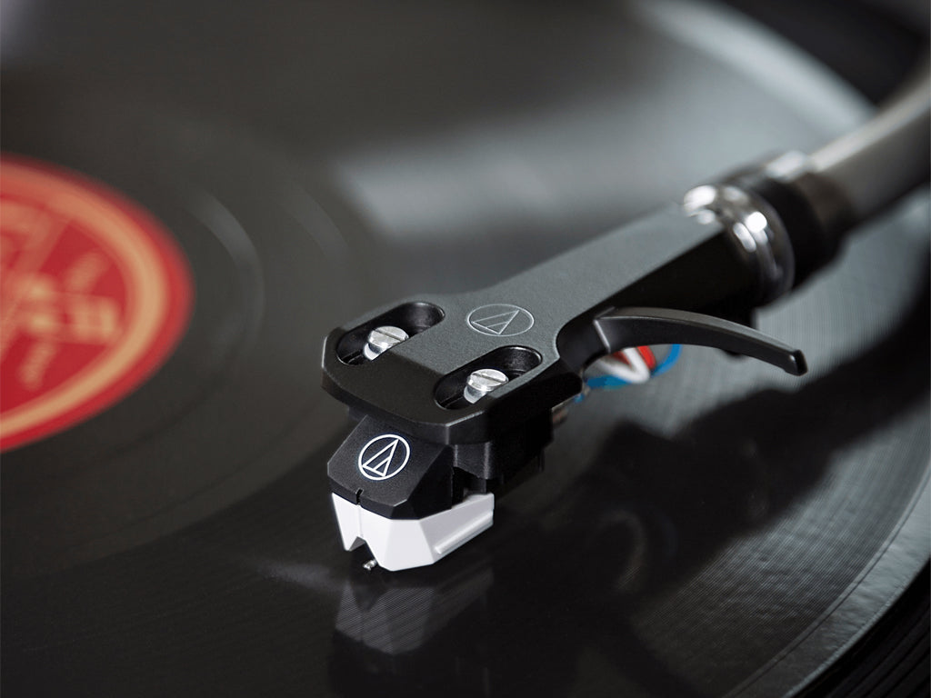 Kartuša z nosilcem Audio-Technica AT-VM95SP/H