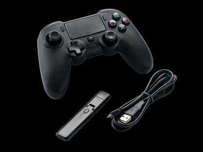 NACON PS4 ASIMETRIČNI BREZŽIČNI IGRALNI PLOŠČEK, ČRN