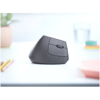 Miš brezžična + Bluetooth napredno ergonomska Logitech MX Vertical USB-C silent Unifying grafitna (910-005448)