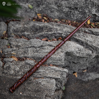 CINEREPLICAS: Harry Potter - Hermione pisalo s stojalom