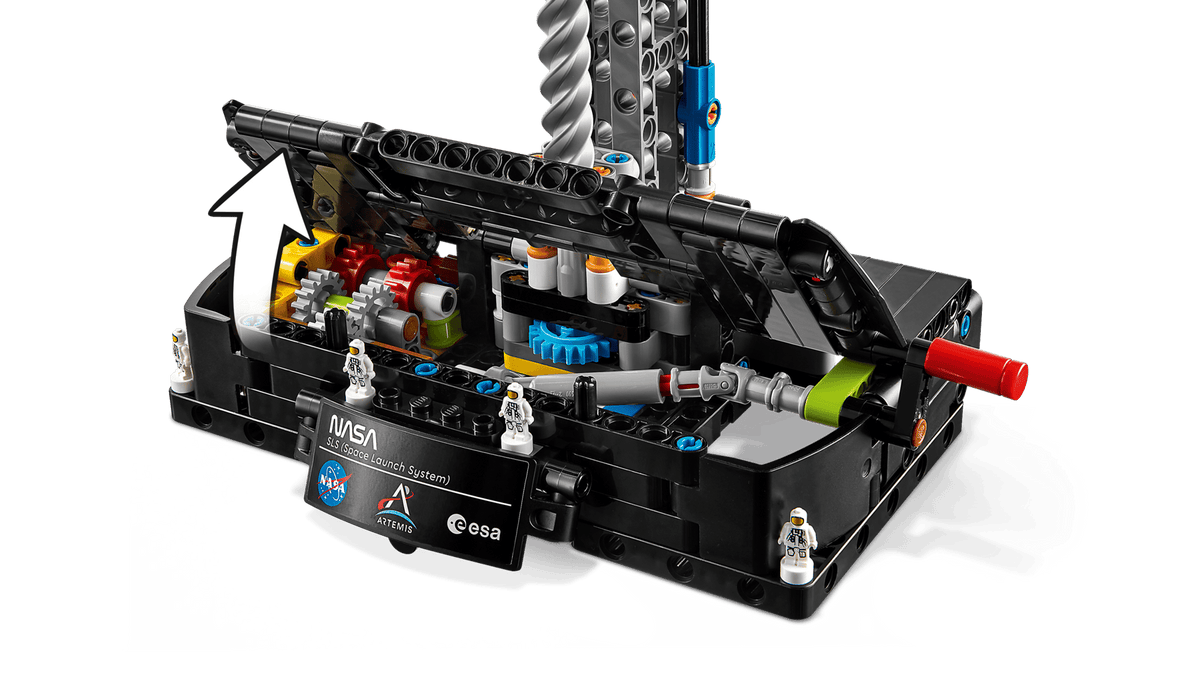 LEGO TECHNIC - NASA ARTEMIS SPACE LAUNCH SYSTEM ROCKET #42221