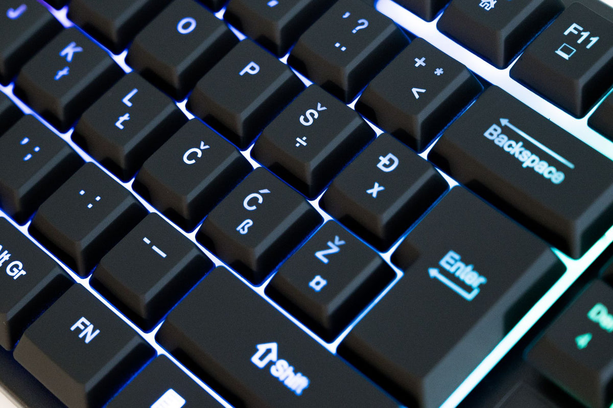 REDRAGON NETHERBANE K521 RGB TIPKOVNICA SLO/CRO
