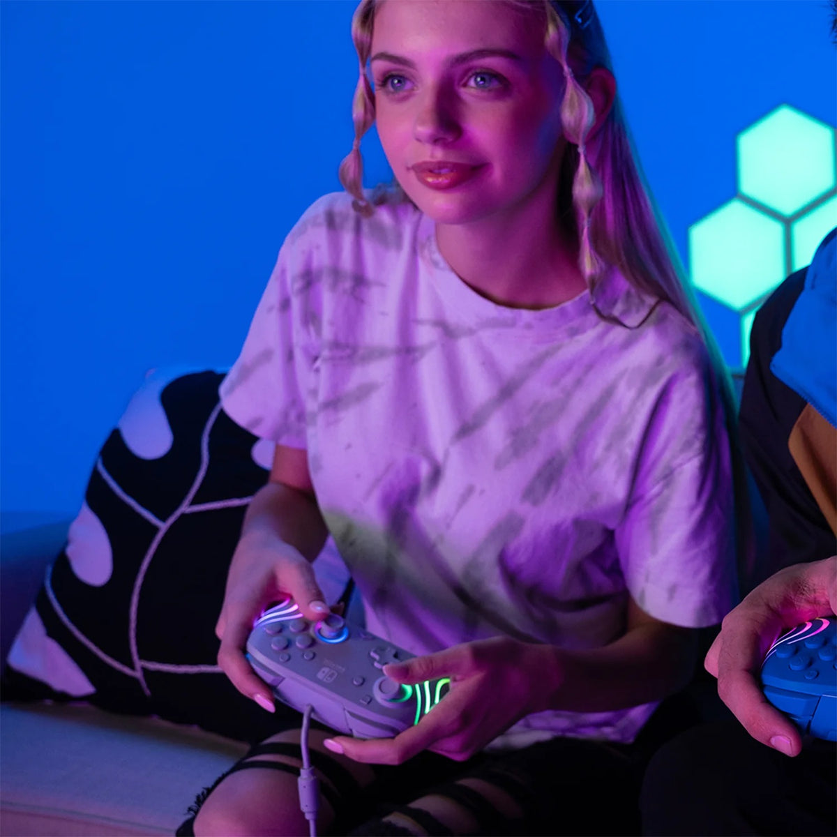 PDP SWITCH 2 & 1 ŽIČNI KONTROLER AFTERGLOW WAVE - SIVE BARVE
