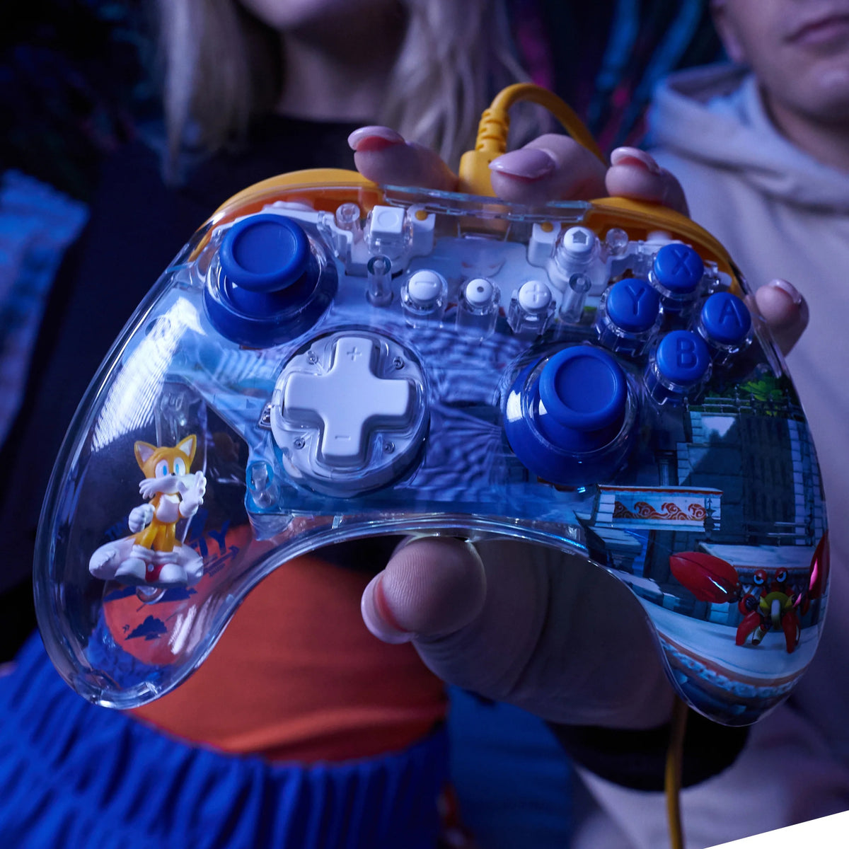 PDP NINTENDO SWITCH ŽIČNI KONTROLER REALMZ™ - TAILS SEASIDE HILL ZONE