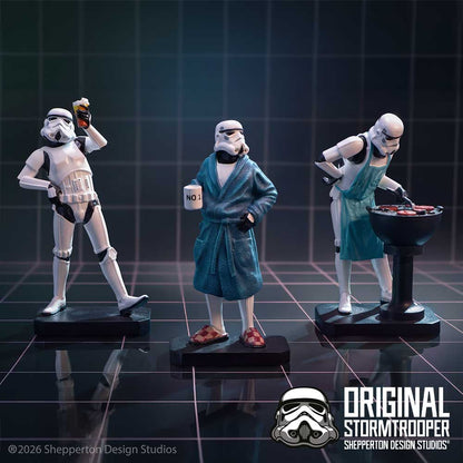 NEMESIS NOW - ORIGINAL STORMTROOPER - LIVING FOR THE WEEKEND 10.5CM