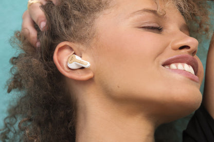 House of Marley REBEL CREAM TRUE WIRELESS EARBUDS slušalke - bež barve