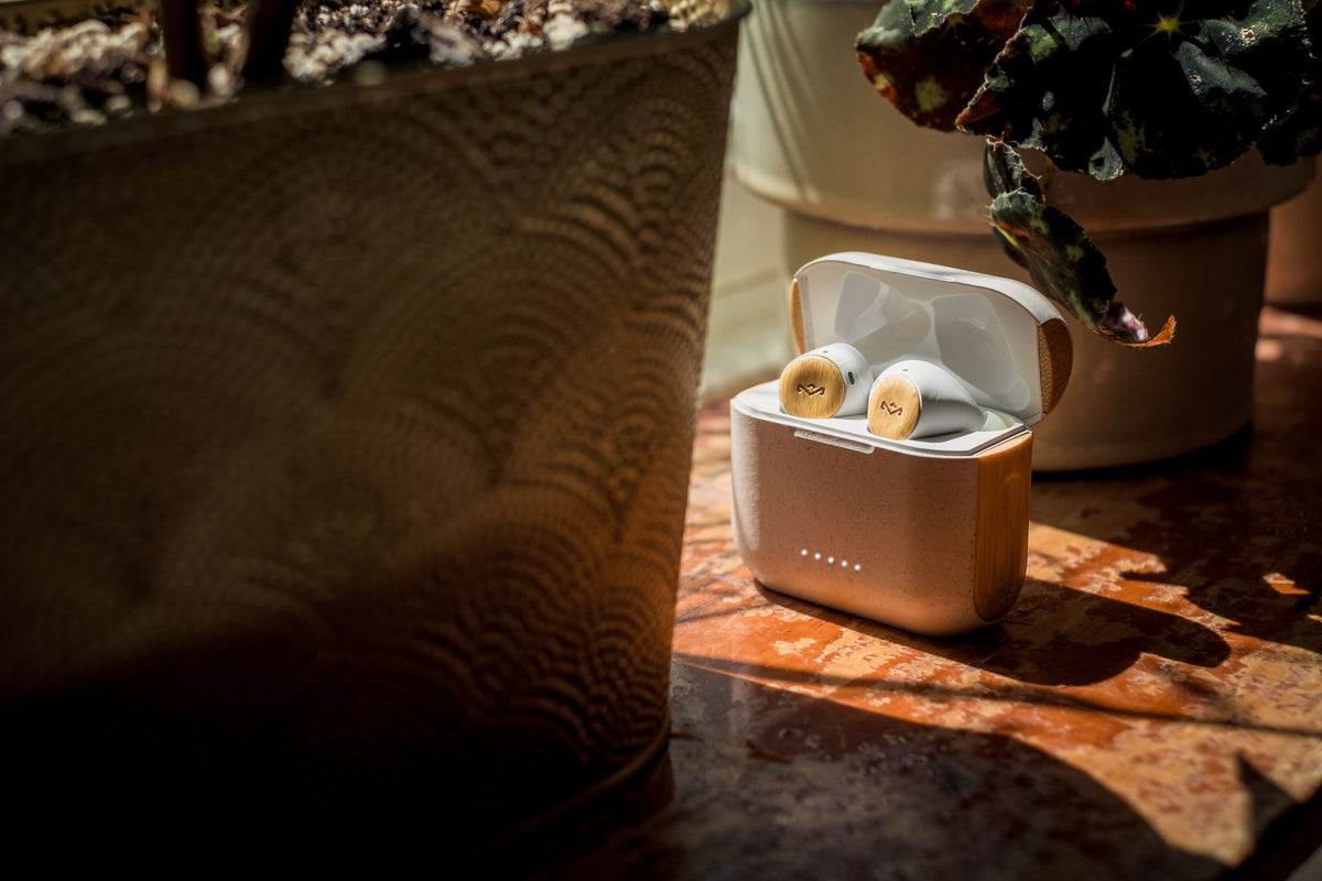 House of Marley REBEL CREAM TRUE WIRELESS EARBUDS slušalke - bež barve