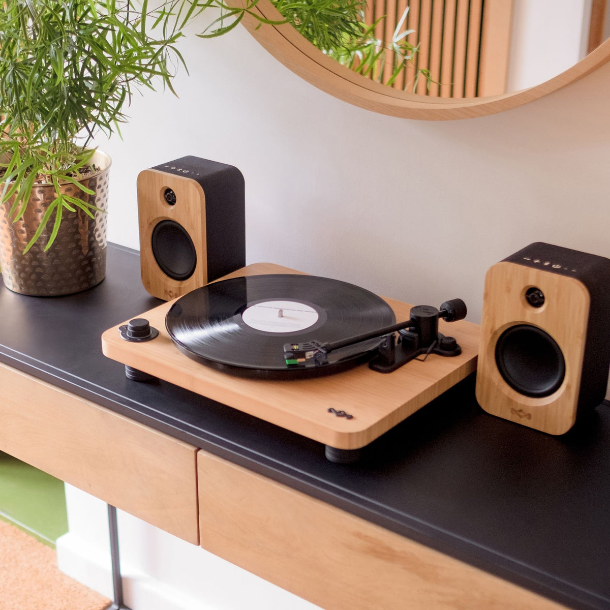 HOUSE OF MARLEY STIR IT UP LUX WIRELESS TURNTABLE SIGNATURE BLACK