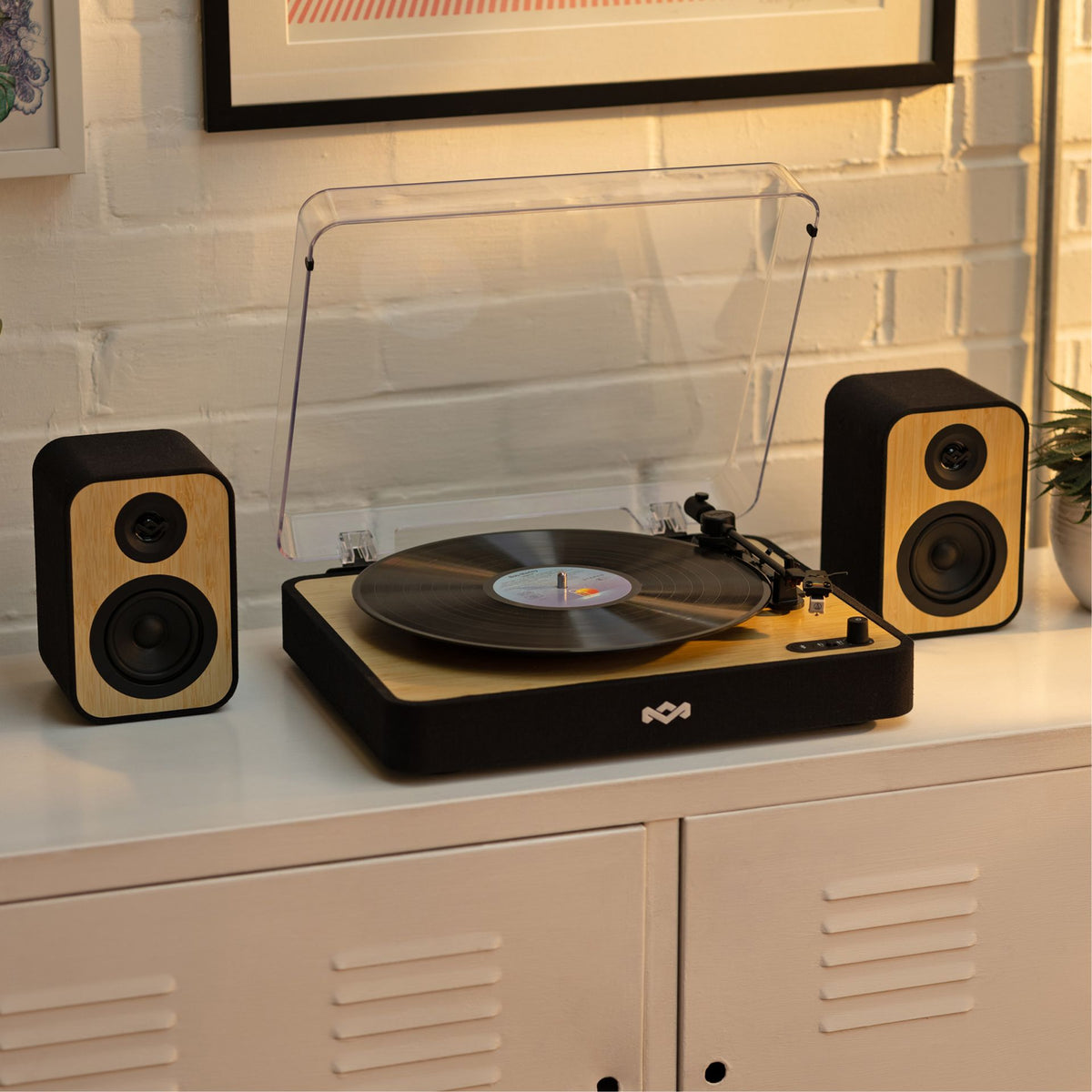 HOUSE OF MARLEY REVOLUTION BT gramofon z zvočniki - črne barve