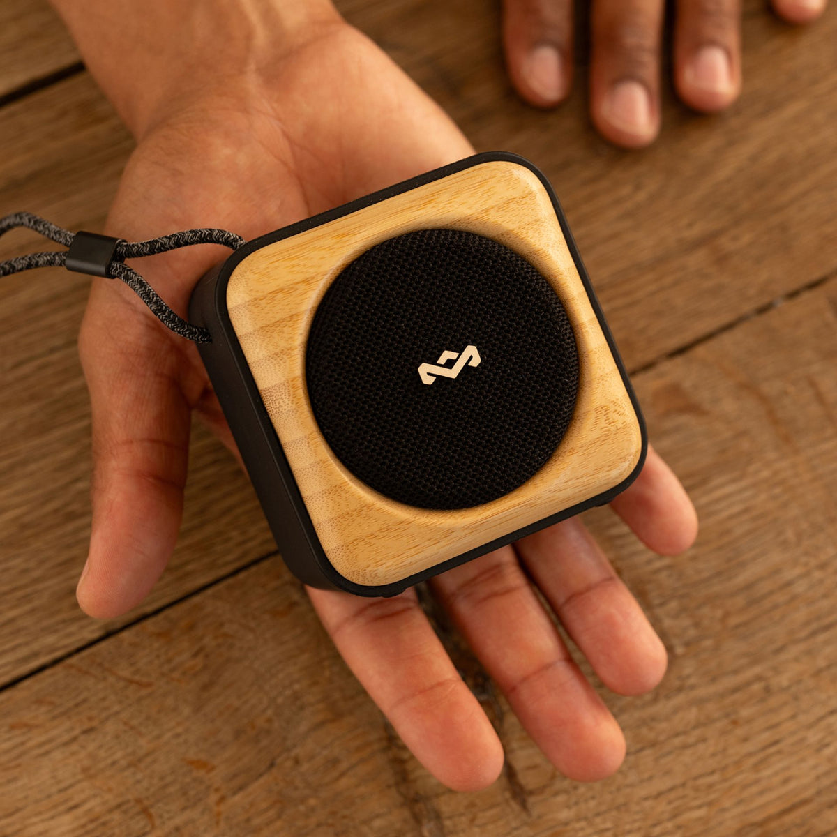 HOUSE OF MARLEY ROOTS BT SPEAKER SIGNATURE BLACK