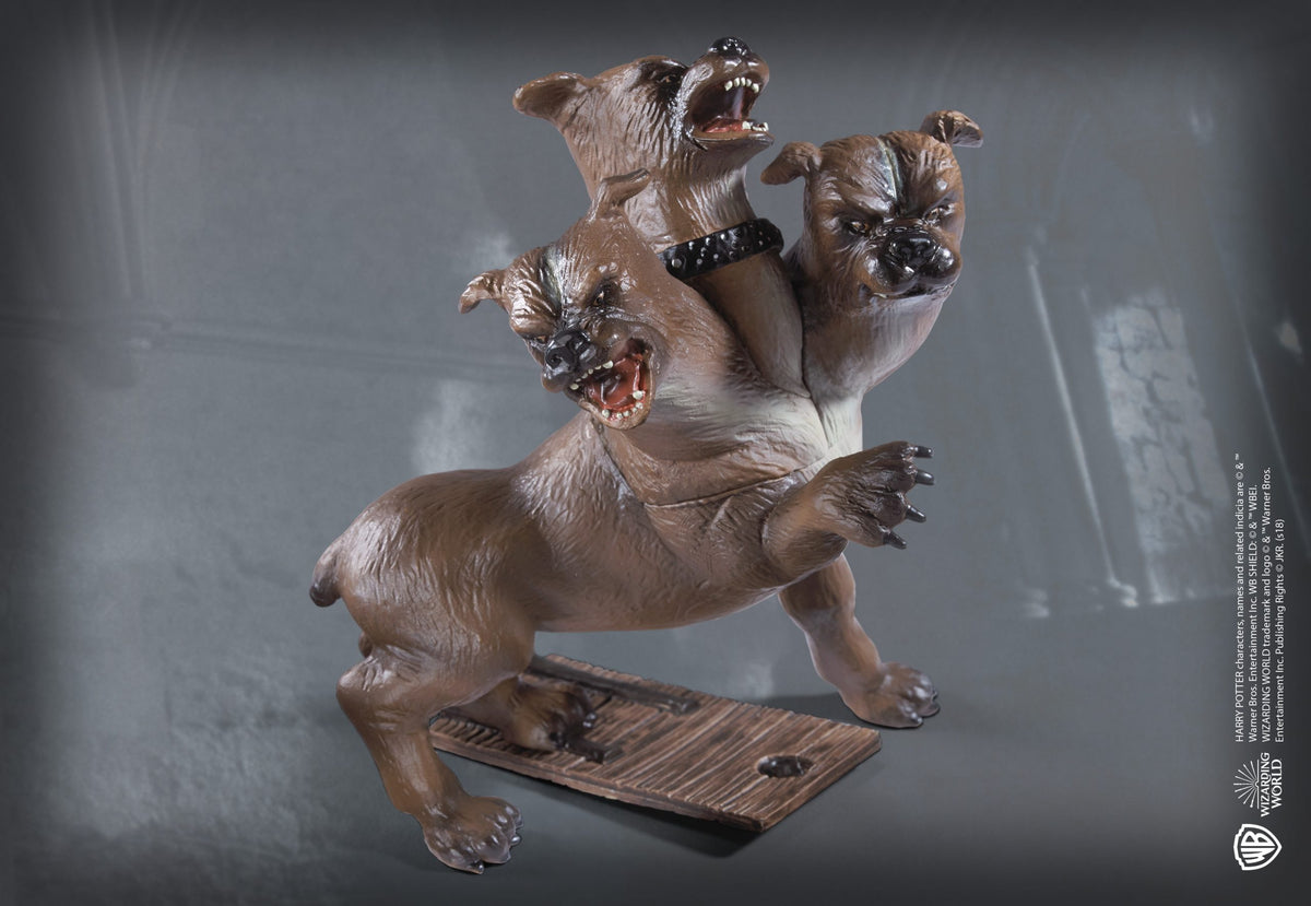 NOBLE COLLECTION Harry Potter magical creatures Fluffy figurica