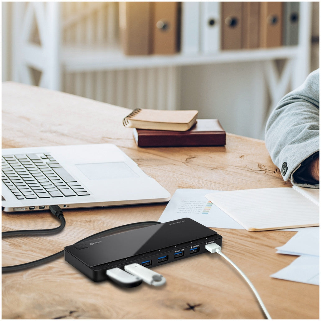 HUB USB 3.0 7portni TP-LINK UH700 zunanji  z napajanjem