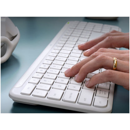 Tipkovnica in miš Logitech brezžična + Bluetooth Signature Slim Combo MK950 SLO bela Bolt USB reciever SLO gravura (920-012491)