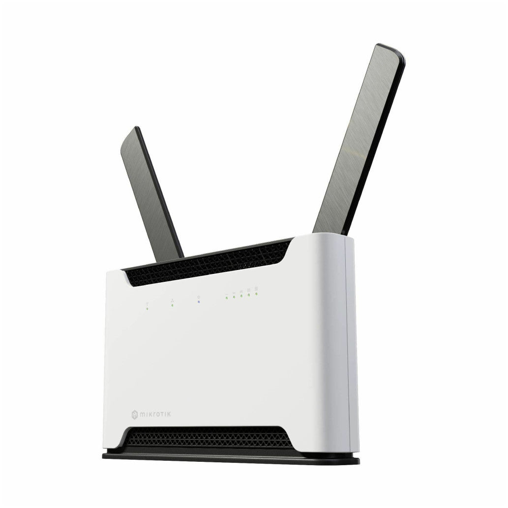 Usmerjevalnik brezžični Mikrotik Chateau 5G R17 WiFi6 802.11ax AX1800 5G 4xLAN+WAN 2x antena (S53UG+5HaxD2HaxD-TC&RG650E-EU)