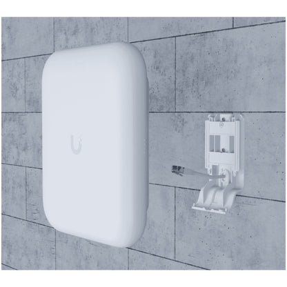 Usmerjevalnik brezžični Ubiquiti UniFi WiFi7 802.11be PoE+ 1xLAN (U7-OUTDOOR)