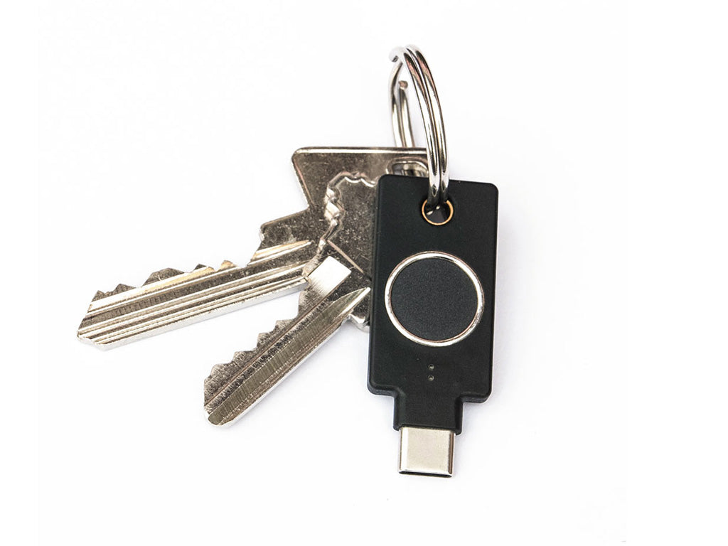 Varnostni ključ Yubico YubiKey C Bio, FIDO Edition, USB-C