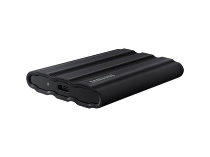 Zunanji SSD 4TB Type-C USB 3.2 Gen2 NVMe, IP65, Samsung T7 Shield, črn (MU-PE4T0S)