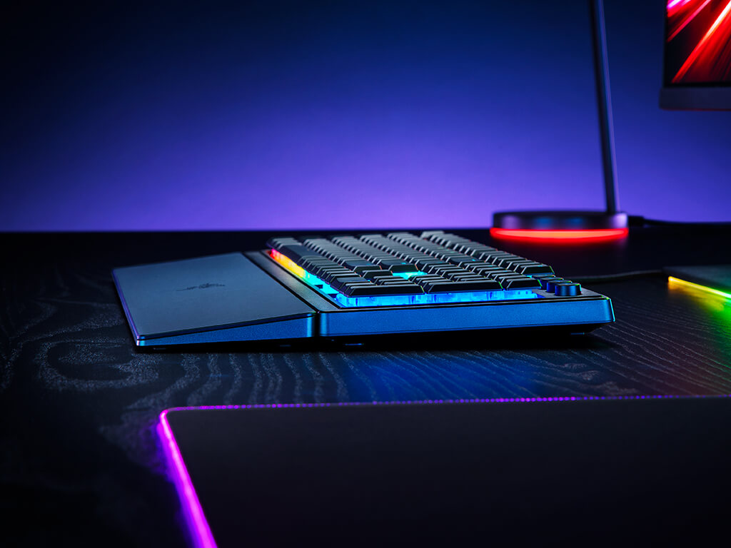 Tipkovnica Razer Ornata V3, UK SLO g.