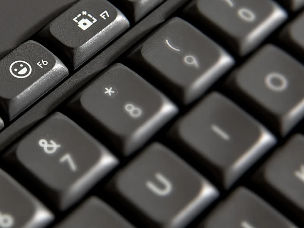 Tipkovnica Logitech K650 Signature, Wireless, USB, grafitna, SLO g.