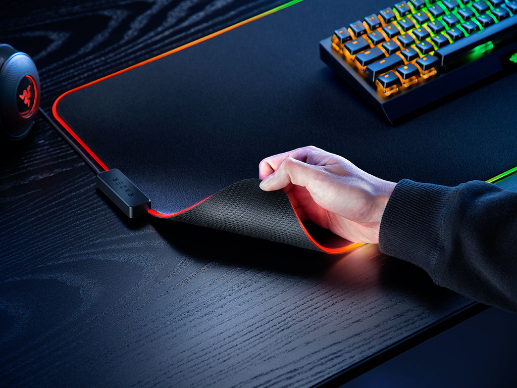 Podloga za miško Razer Strider Chroma