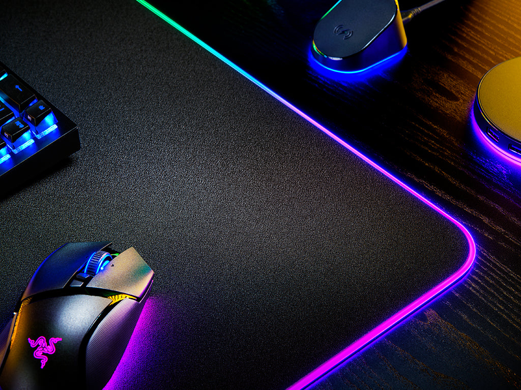 Podloga za miško Razer Strider Chroma