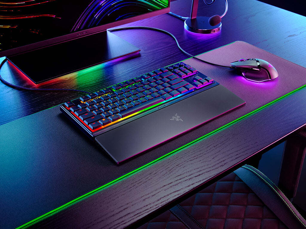 Tipkovnica Razer Ornata V3 Tenkeyless, UK SLO g.