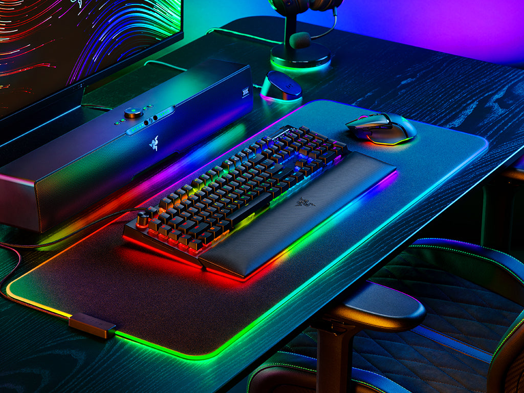 Tipkovnica Razer BlackWidow V4, rumena stikala, US SLO g.