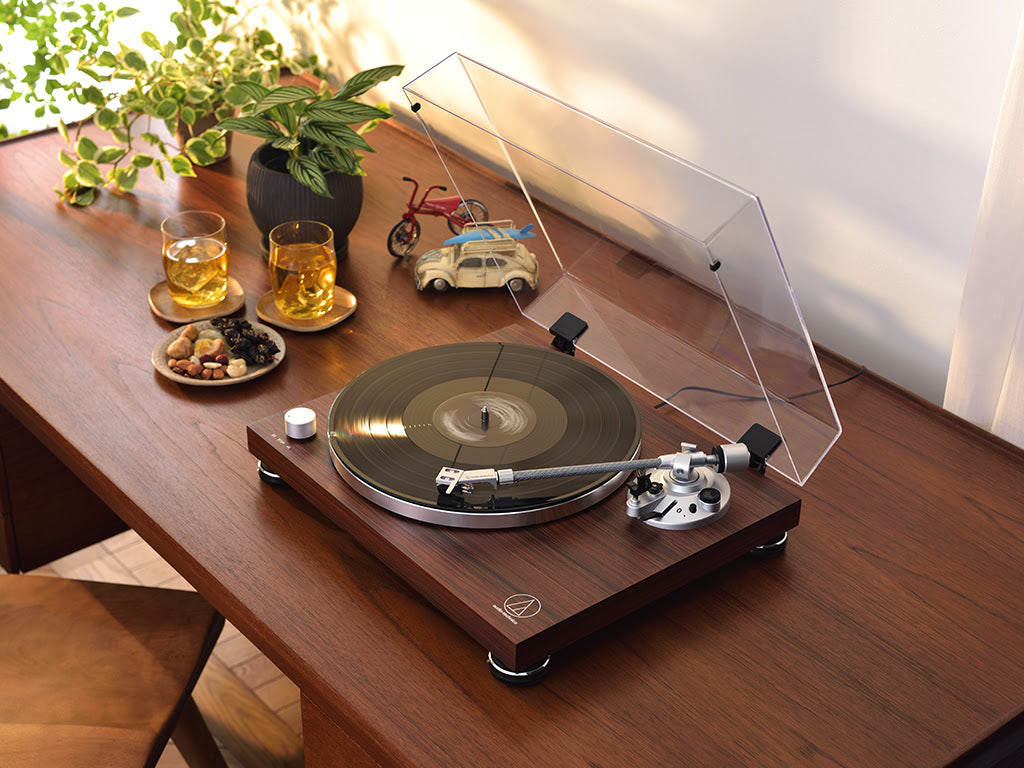 Gramofon Audio-Technica AT-LPW50BTRW, Bluetooth