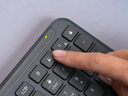 Tipkovnica Logitech Signature Slim K950, grafitna, SLO g.