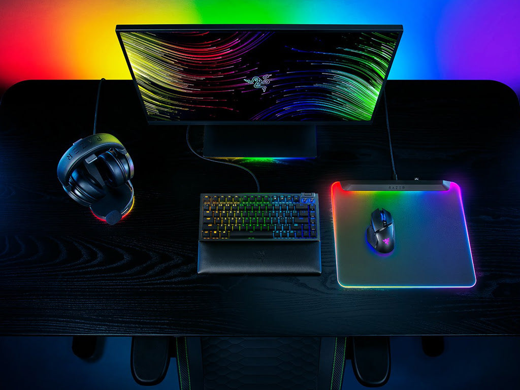Podloga za miško Razer Firefly V2 Pro, RGB, črna