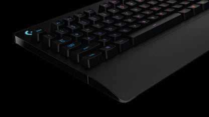 Tipkovnica Logitech G213 Prodigy Gaming, USB, SLO