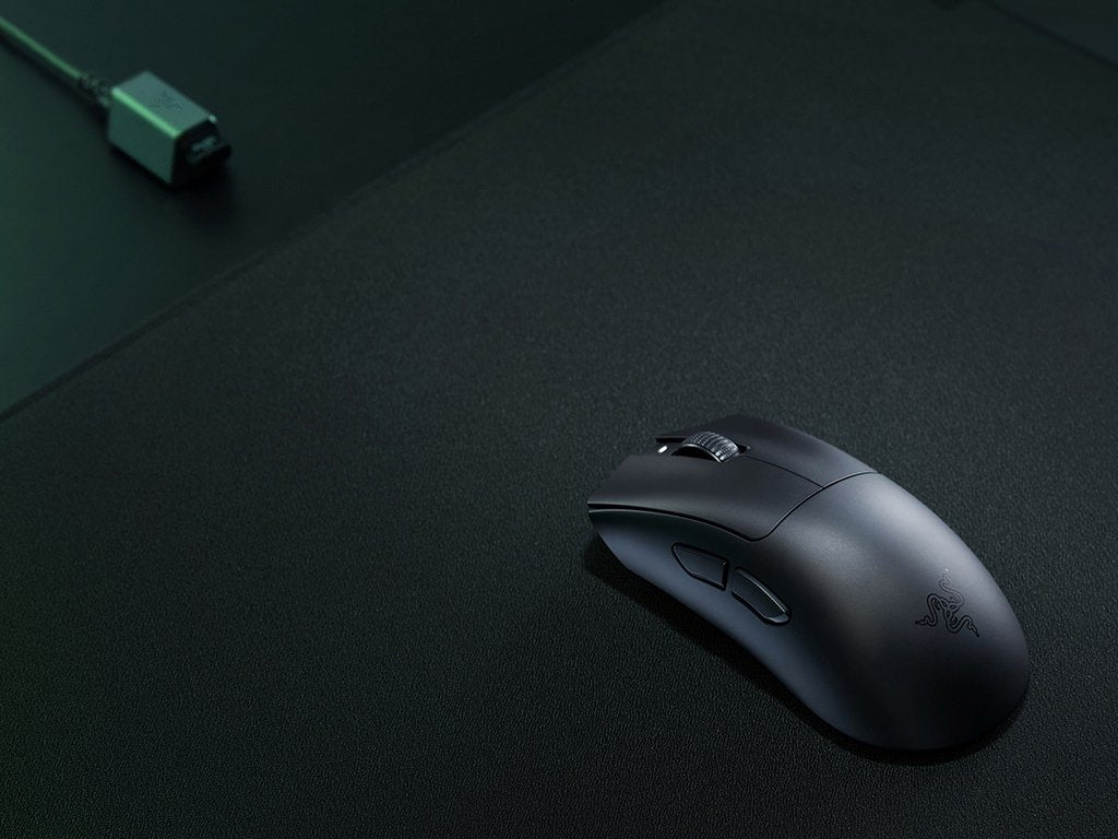 Miška Razer DeathAdder V3 HyperSpeed, črna