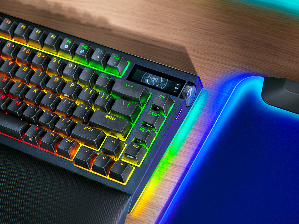 Tipkovnica Razer BlackWidow V4 Pro 75%, Oranžna stikala, US SLO g.