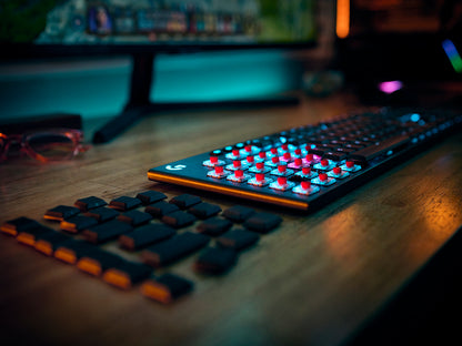 Tipkovnica Logitech G915 X LIGHTSPEED, GL Tactile, Wireless, črna, SLO g.