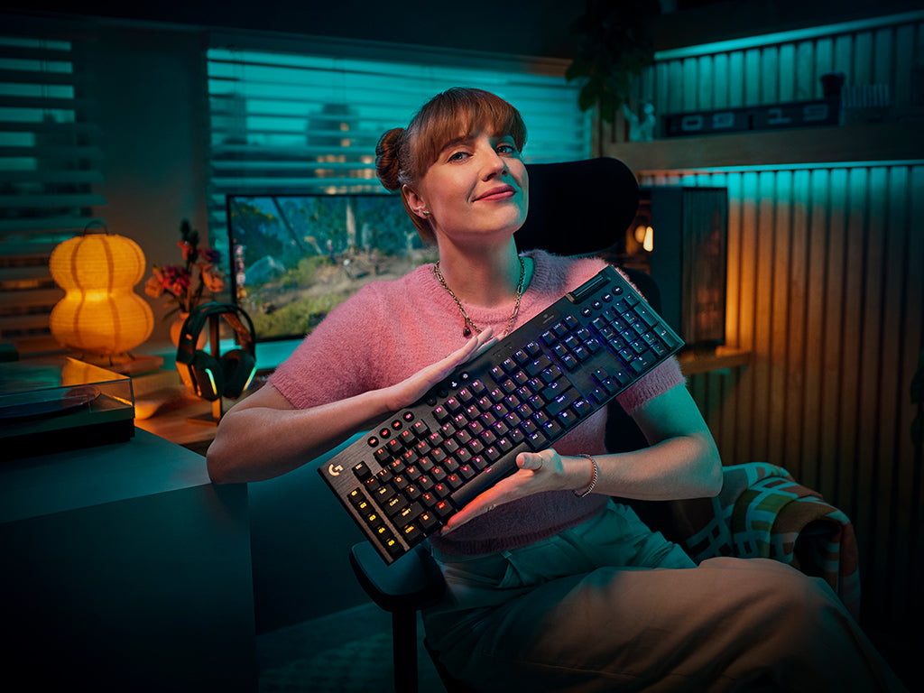Tipkovnica Logitech G915 X LIGHTSPEED, GL Tactile, Wireless, črna, SLO g.