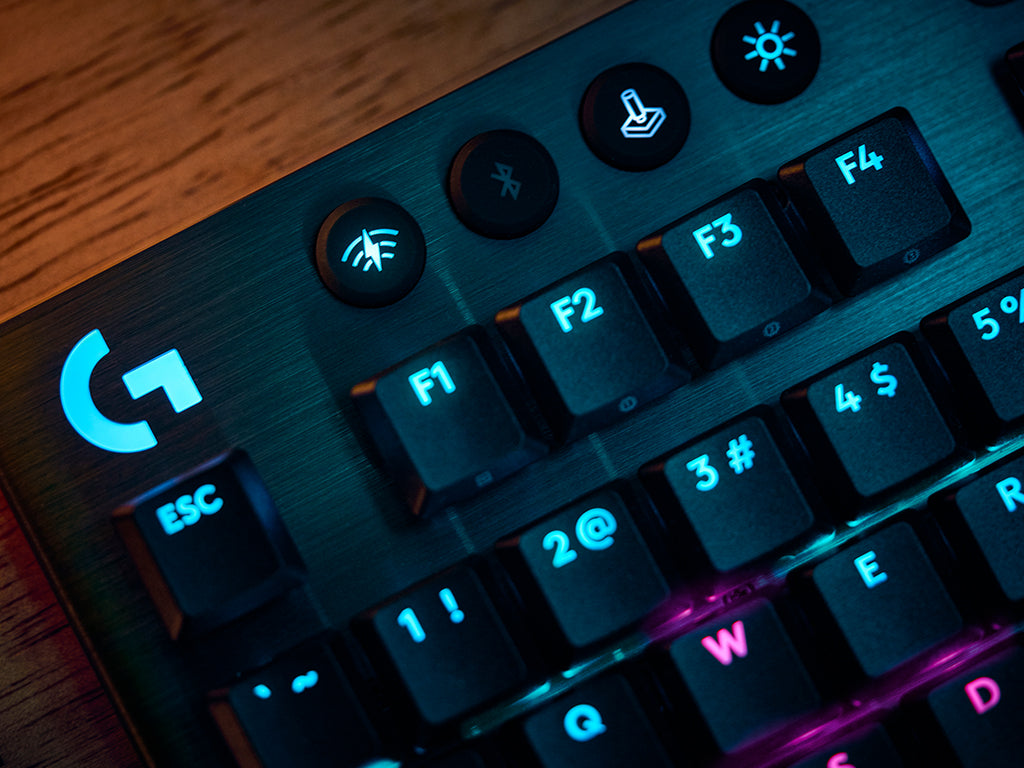 Tipkovnica Logitech G915 X LIGHTSPEED TKL, GL Tactile, Wireless, črna, SLO g.
