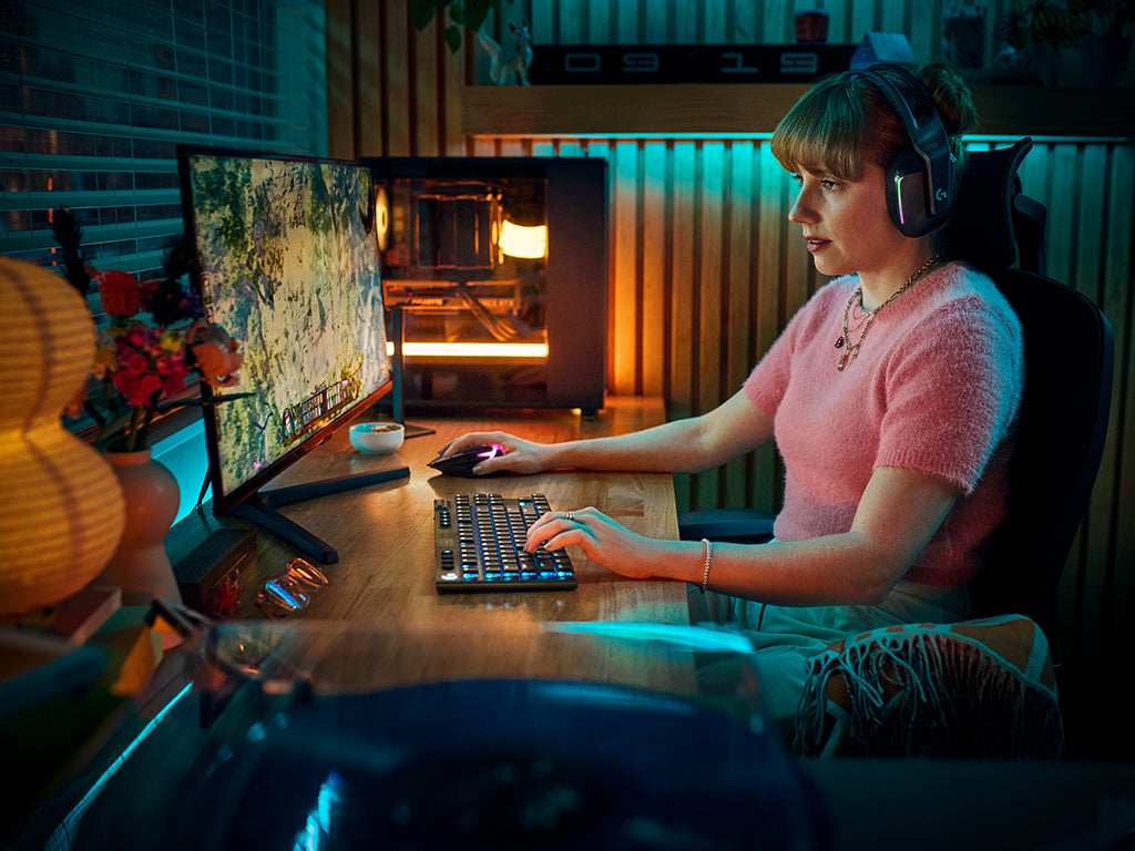 Tipkovnica Logitech G915 X LIGHTSPEED TKL, GL Tactile, Wireless, črna, SLO g.