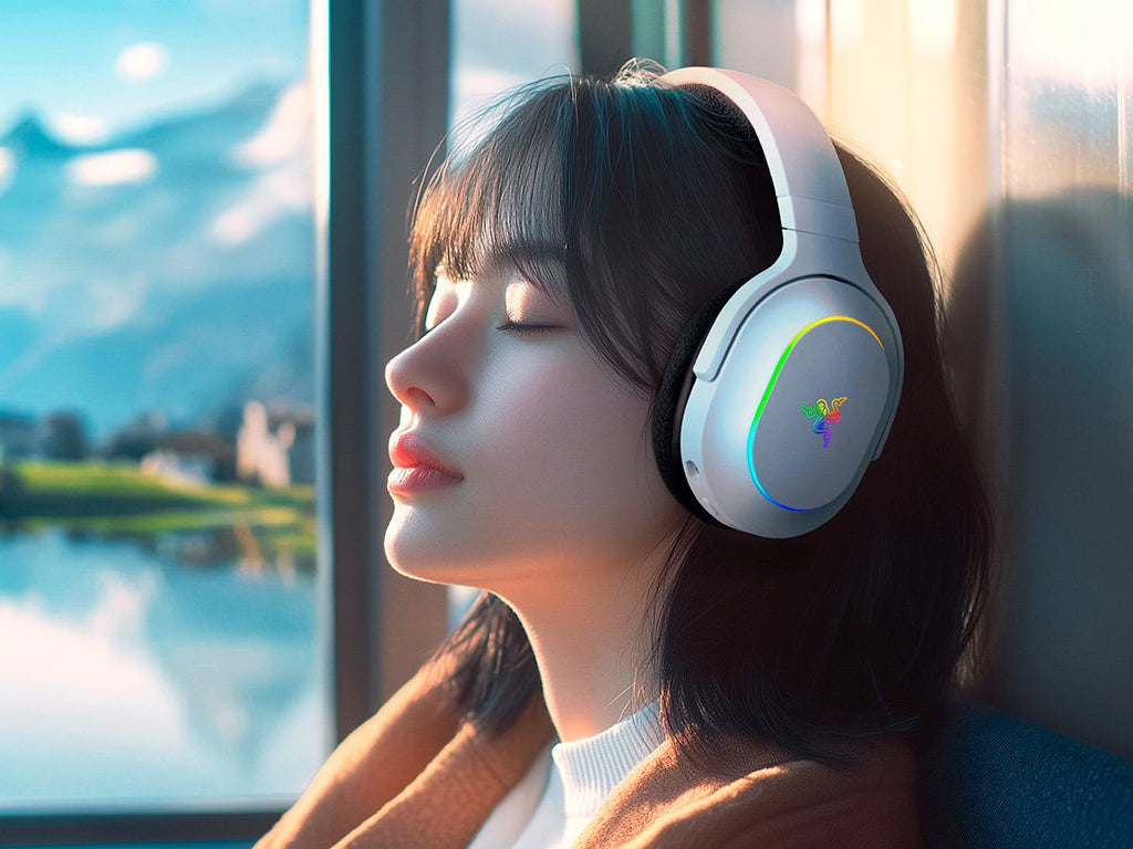 Slušalke Razer Barracuda X Chroma Wireless, bele