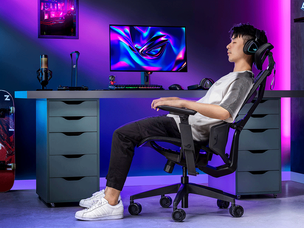 Stol ASUS ROG Destrier Core, črn