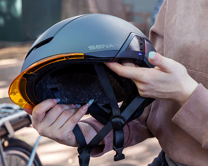 Kolesarska čelada SENA U1 Smart Helmet, Siva, L