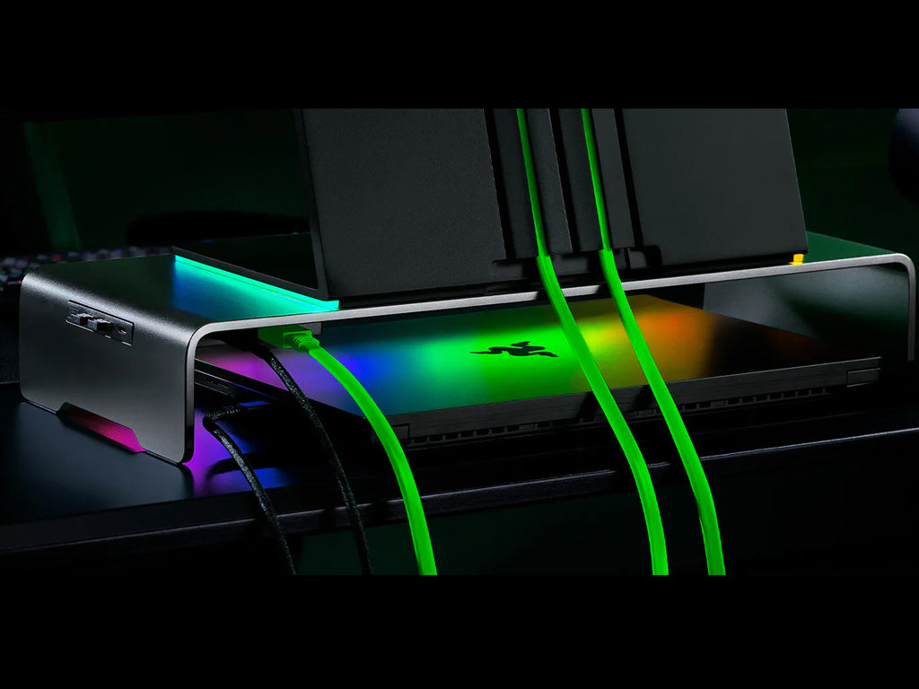 Stojalo za monitor Razer Monitor Stand Chroma, z USB hubom s 4 vhodi, RGB, HDMI, USB-C