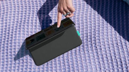 Ovitek s tipkovnico Logitech Flip Folio za iPad Pro 13 (M4) in iPad Air 13 (M2 & M3), grafit, Slo g.