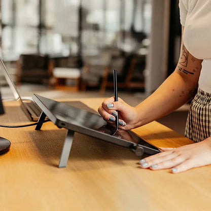 Grafični zaslon Wacom Cintiq 16, USB-C