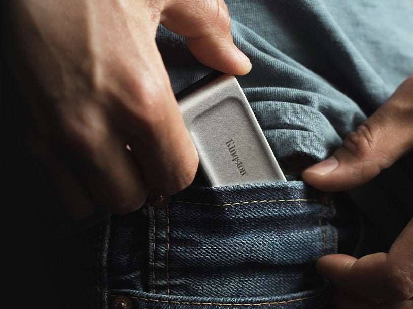 Zunanji SSD 500GB Type-C USB 3.2 Gen2x2 NVMe, IP55, Kingston XS2000 (SXS2000/500G)