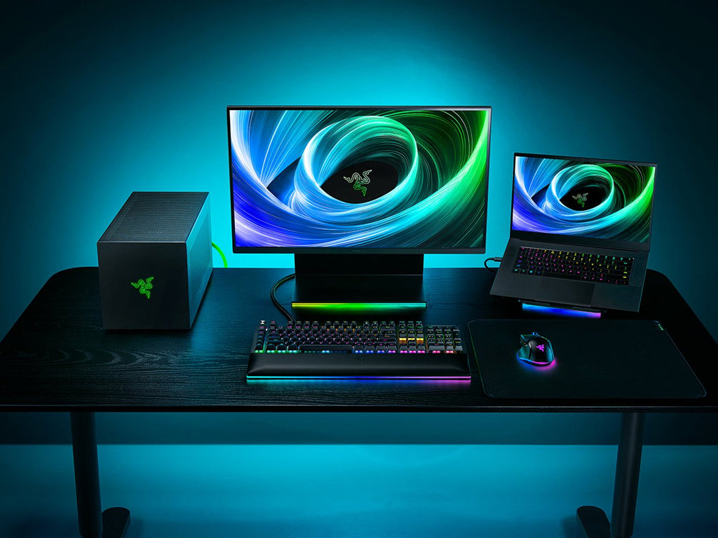 Zunanje ohišje za grafično kartico Razer Core X V2, eGPU, Thunderbolt 5, brez napajalnika