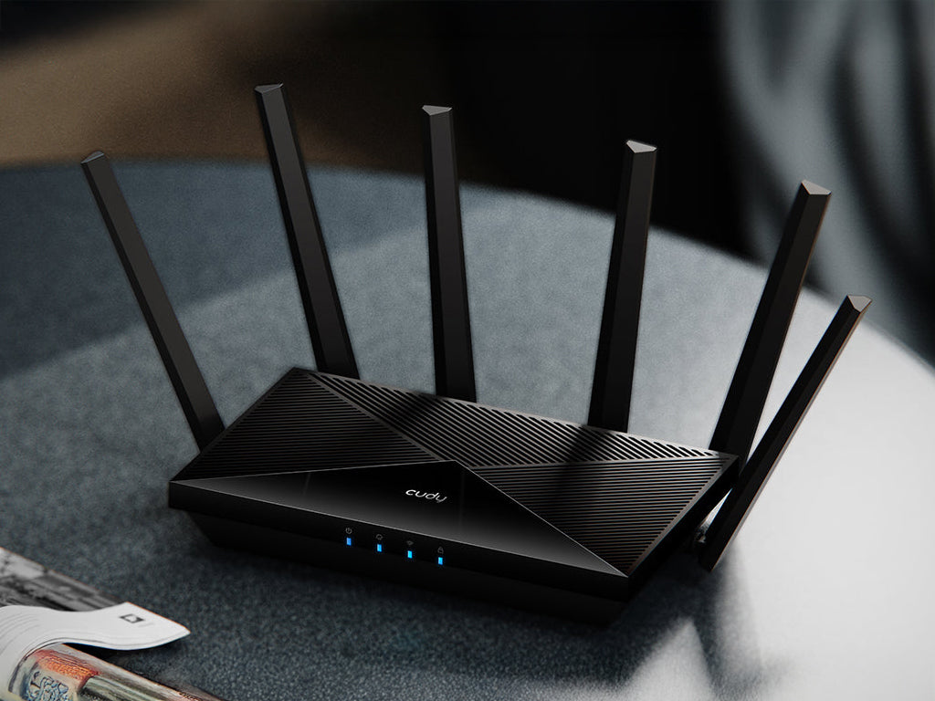 Brezžični usmerjevalnik Router CUDY BE11000,WR11000, 2.5G, Tri-Band, Wi-Fi 7, Mesh