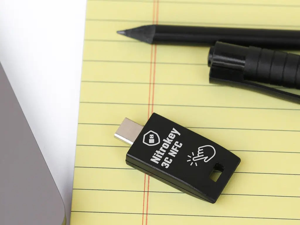 Varnostni ključ Nitrokey 3C NFC, USB-C