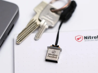 Varnostni ključ Nitrokey Passkey, USB-A