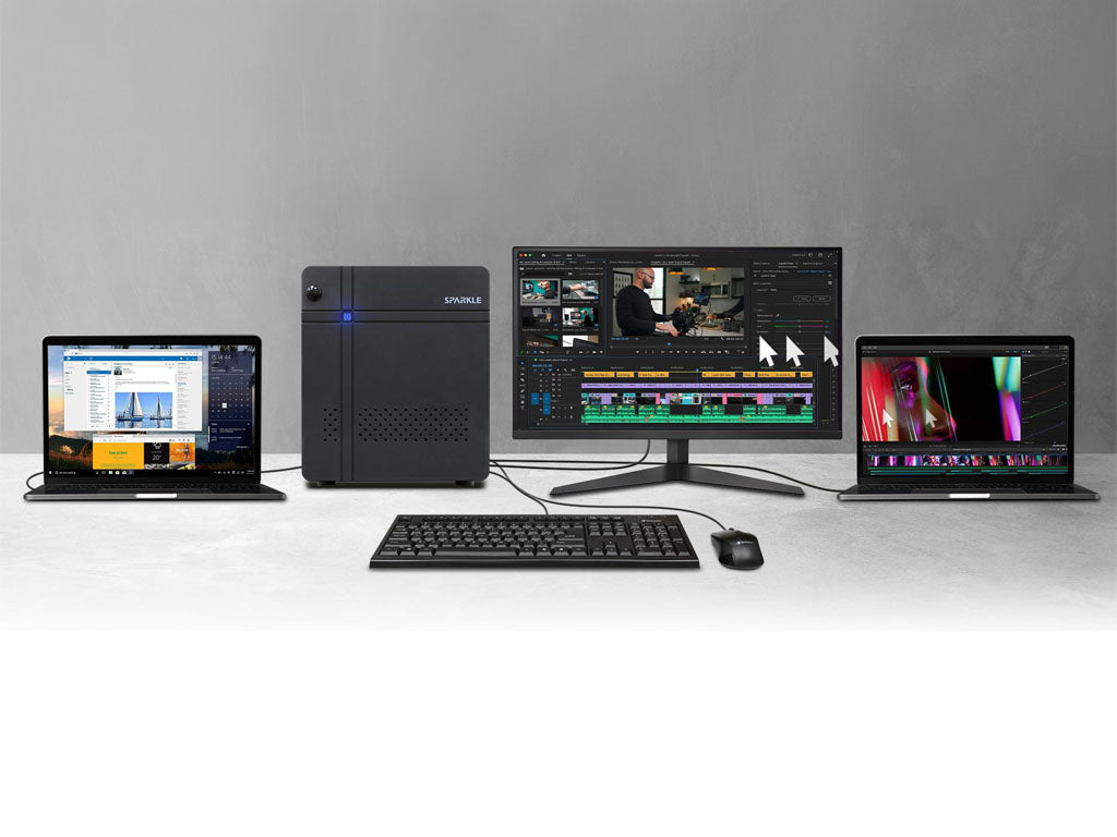 Zunanje ohišje za grafično kartico Sparkle Studio-G 850 Ultra, 850W, eGPU, Thunderbolt 5, črno